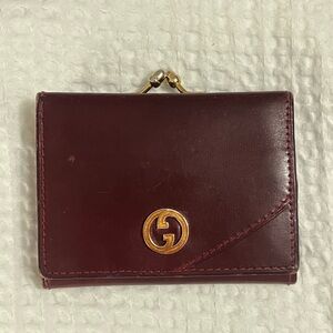 Vintage GUCCI Maroon/Burgundy Kisslock Wallet Coin Purse